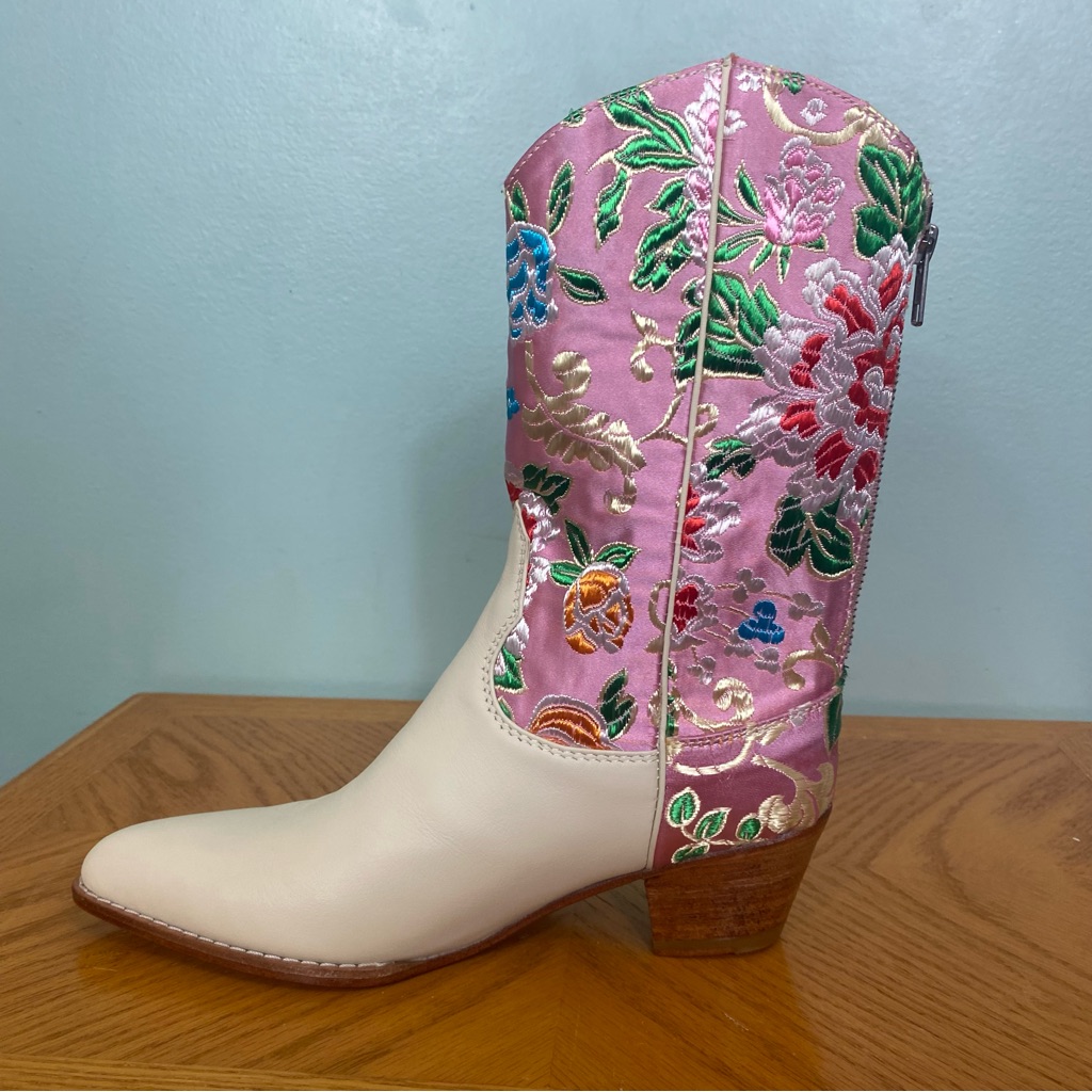 Momo New York Selina Western Silk Leather Boots Cowboy Size 7 Floral Pink Cream — image 3 of 8